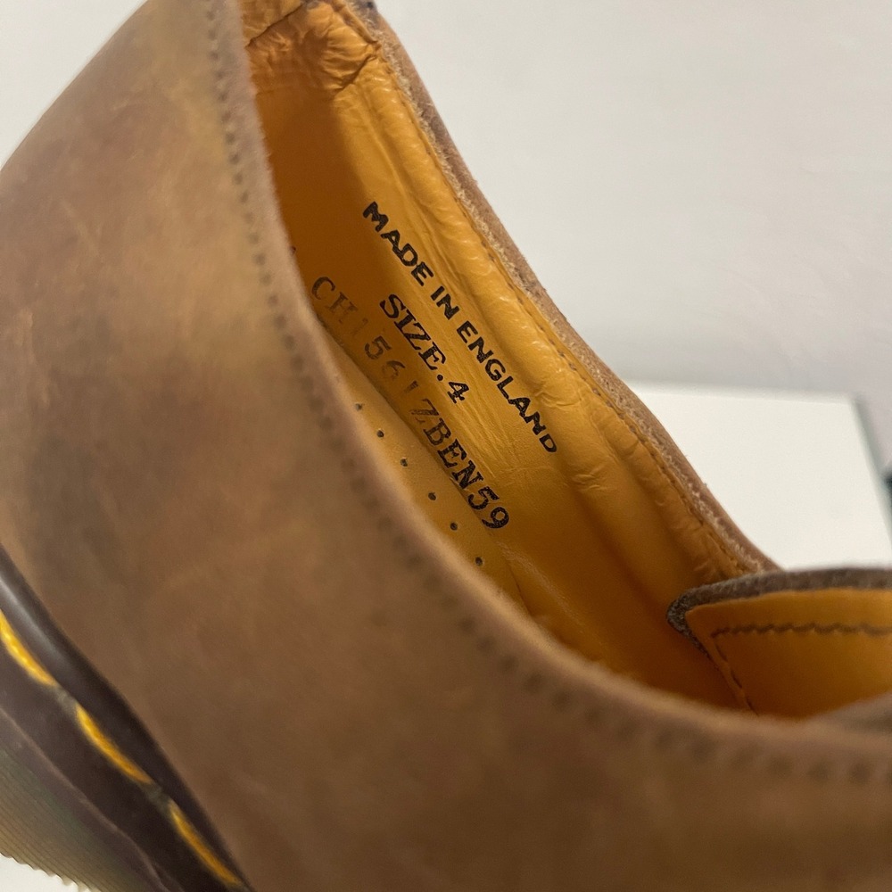 Vintage Dr. Martens 1561 BEN59 Made in England Brown Leather Oxford Shoes - Picture 7 of 8